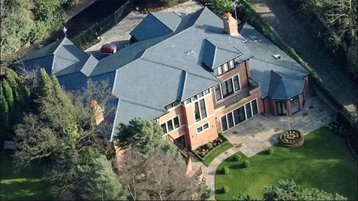 Ρονάλντο vs Μέσι: Από τα γήπεδα στη μάχη της χλιδής - Ποιος έχει μεγαλύτερη περιουσία