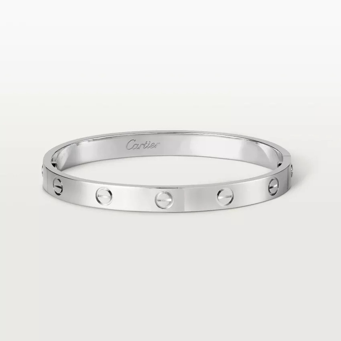 Cartier Love Bracelet: Το κόσμημα που παραμένει διαχρονικά τοπ σε πωλήσεις