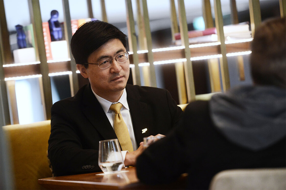 Ο πρόεδρος του Πανεπιστημίου Πέρντιου στον Δανίκα: Περιμένουμε Έλληνες για διδακτορικό με αμοιβή $35.000