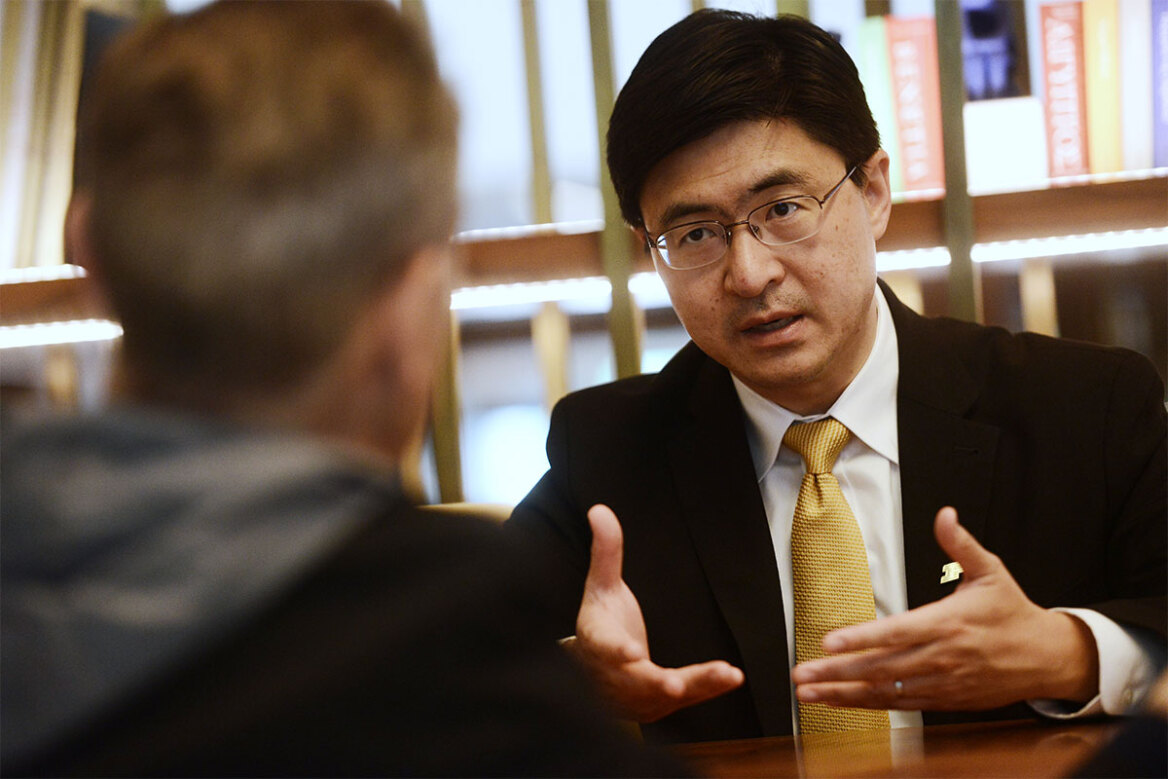 Ο πρόεδρος του Πανεπιστημίου Πέρντιου στον Δανίκα: Περιμένουμε Έλληνες για διδακτορικό με αμοιβή $35.000