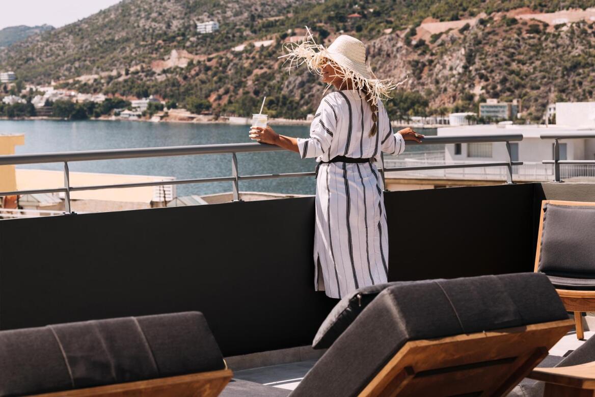 Νησιωτικό σκηνικό σε απόσταση αναπνοής από την Αθήνα