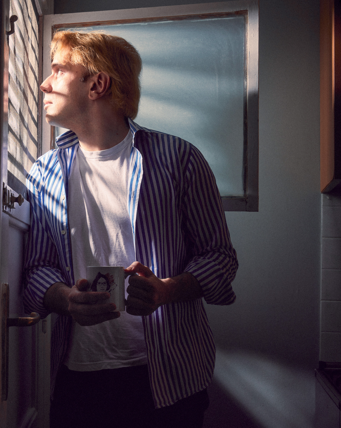 Μάνος Καρατζογιάννης: Ο «νέος» μύθος της Νάνας Μούσχουρη