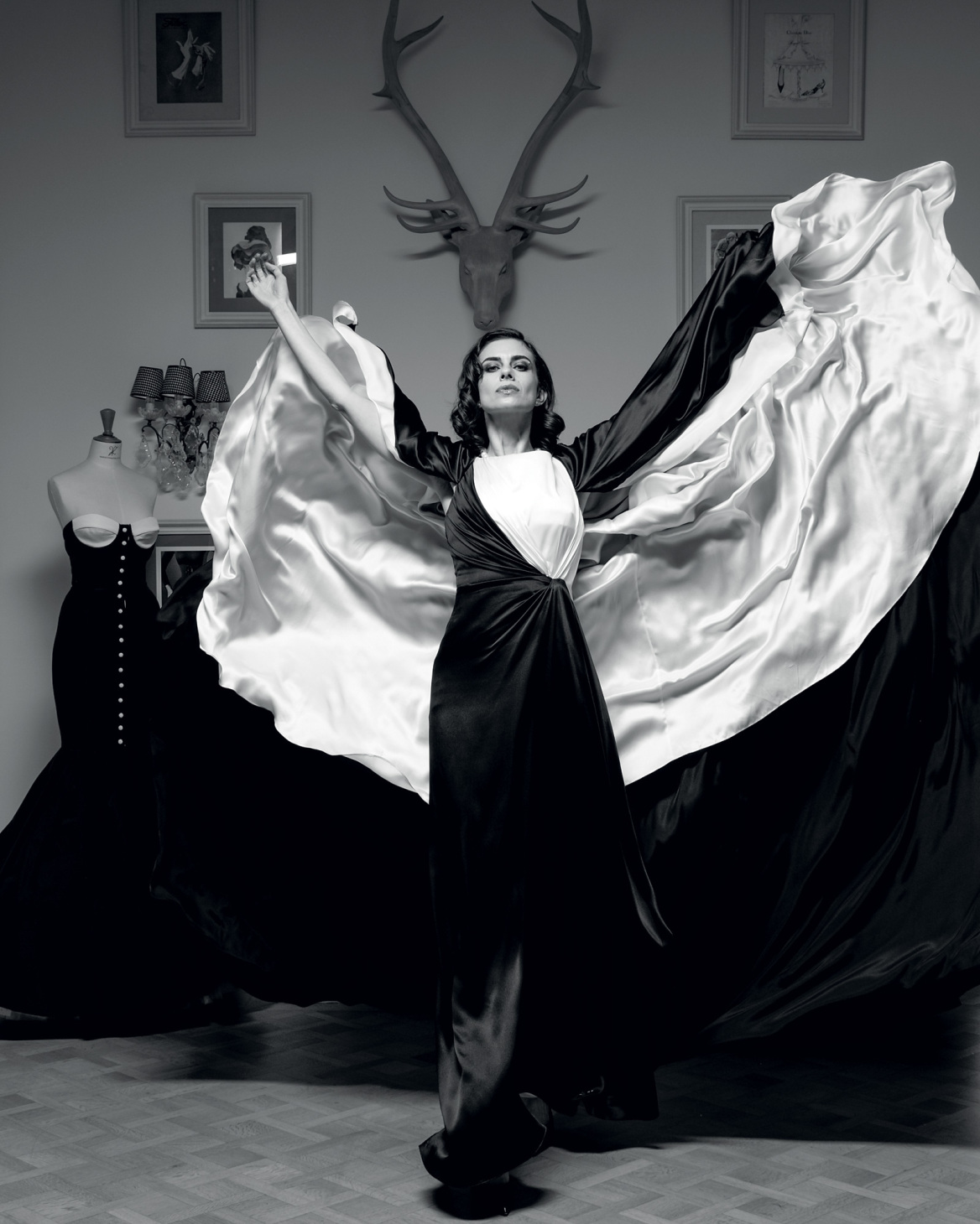 Σούλα Παρασίδη: Μία σοπράνο στα χνάρια της Μαρίας Κάλλας