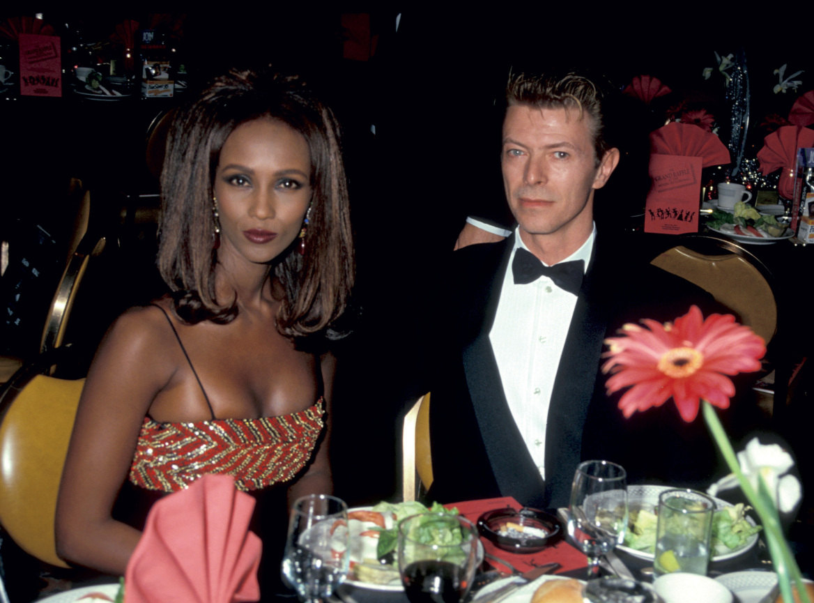 Ιμάν: Από τις πασαρέλες στον ακτιβισμό - Η συναρπαστική ζωή της 68χρονης Σομαλής καλλονής