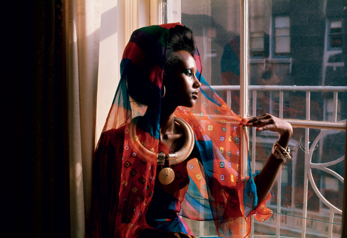 Ιμάν: Από τις πασαρέλες στον ακτιβισμό - Η συναρπαστική ζωή της 68χρονης Σομαλής καλλονής