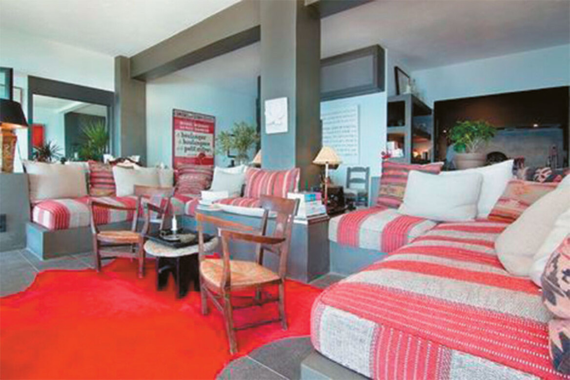 Κεφαλονιά - Η ιστορία μιας βίλας: Στους κληρονόμους του Ζαν Ανουίγ «το σπίτι στον Μύρτο»