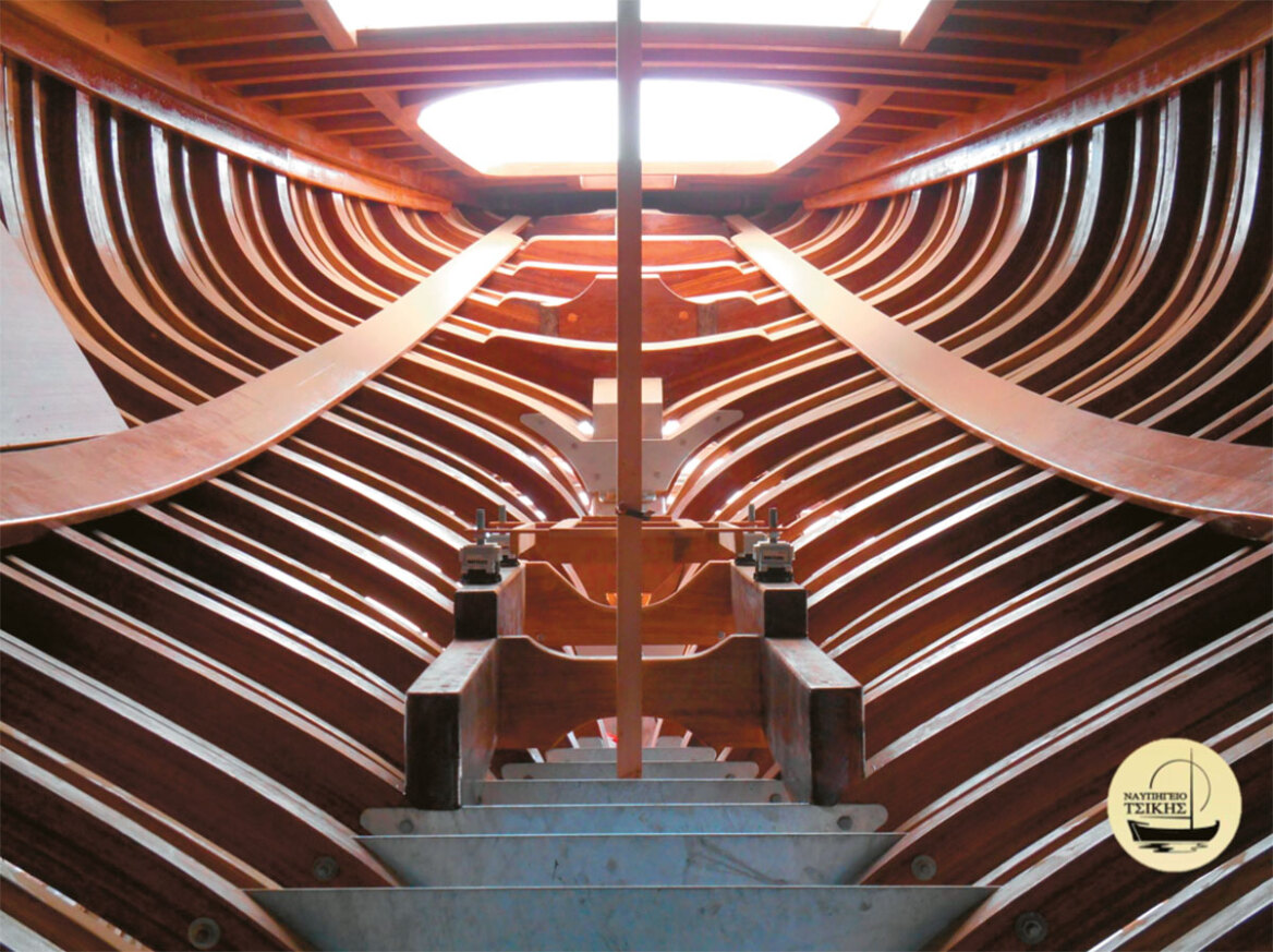 Η ιστορία των καρνάγιων: Ο ναυπηγός που σώζει τα ελληνικά ξύλινα σκαριά