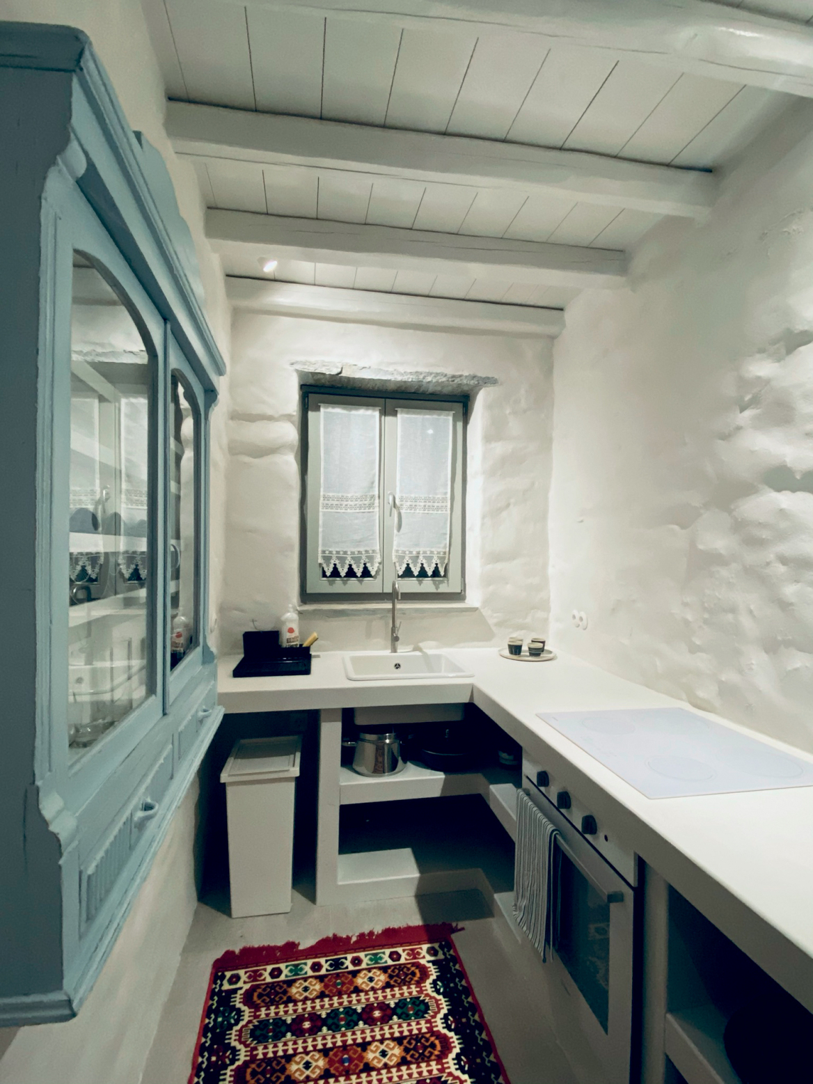 Μάγια Τσόκλη: Μέρες και νύχτες της στην Τήνο