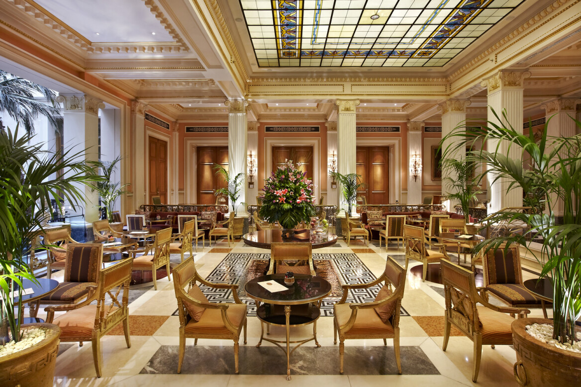 Η συναρπαστική ιστορία του ξενοδοχείου που πρωταγωνιστεί για 150 χρόνια στον ελληνικό κλάδο φιλοξενίας