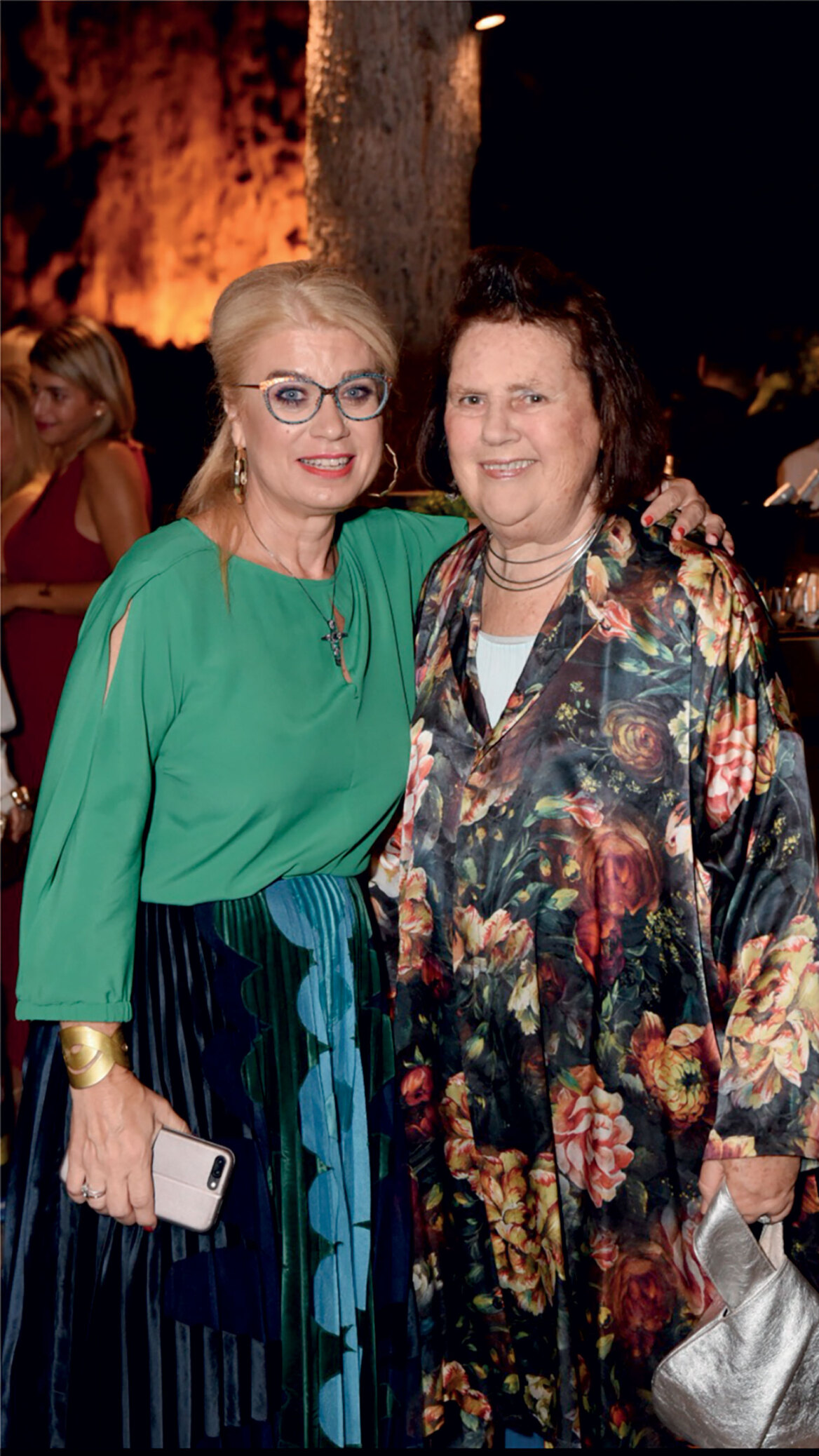 Menkes: Η καυστική πένα της μόδας