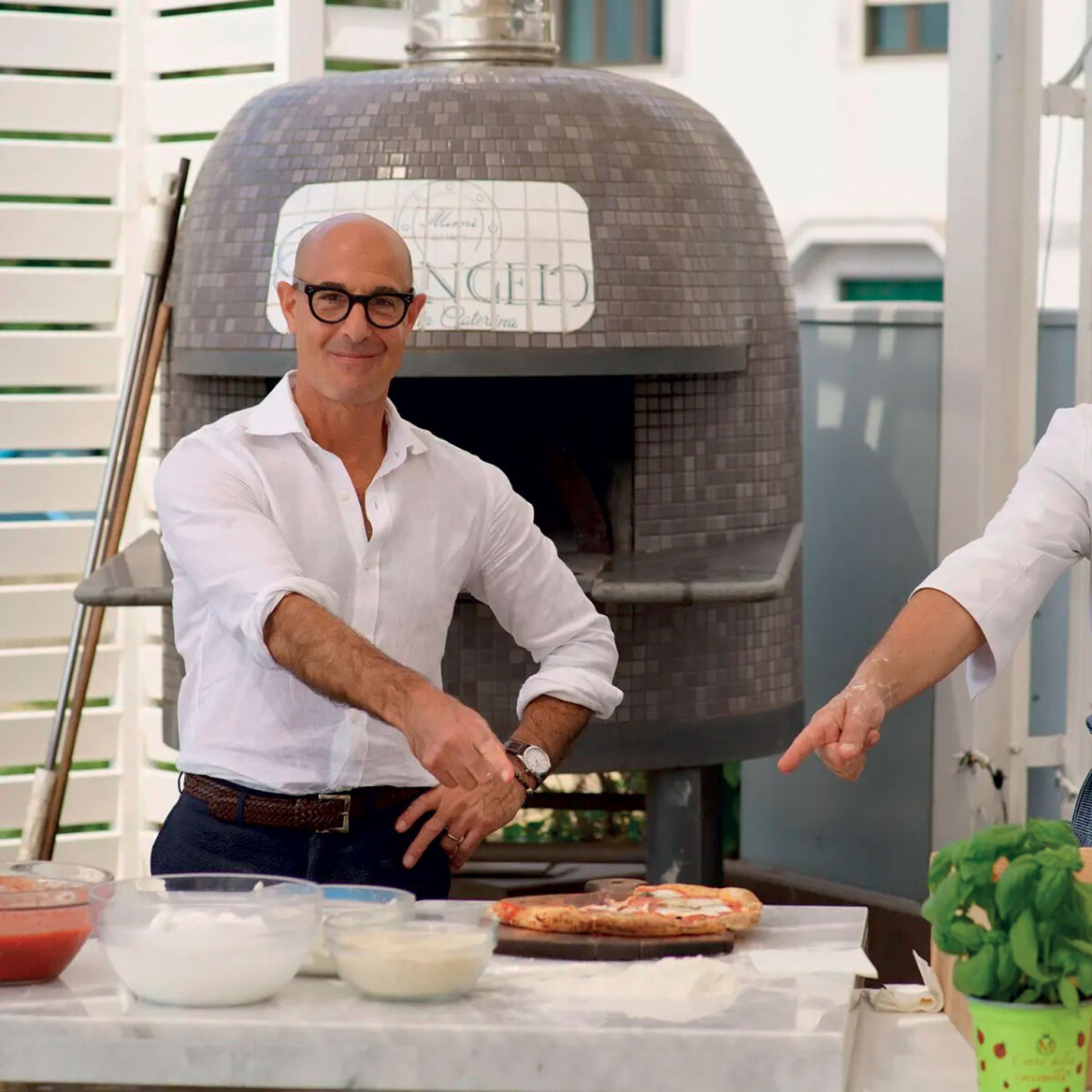 O Στάνλεϊ Τούτσι είναι ο νέος... master chef του Χόλιγουντ 