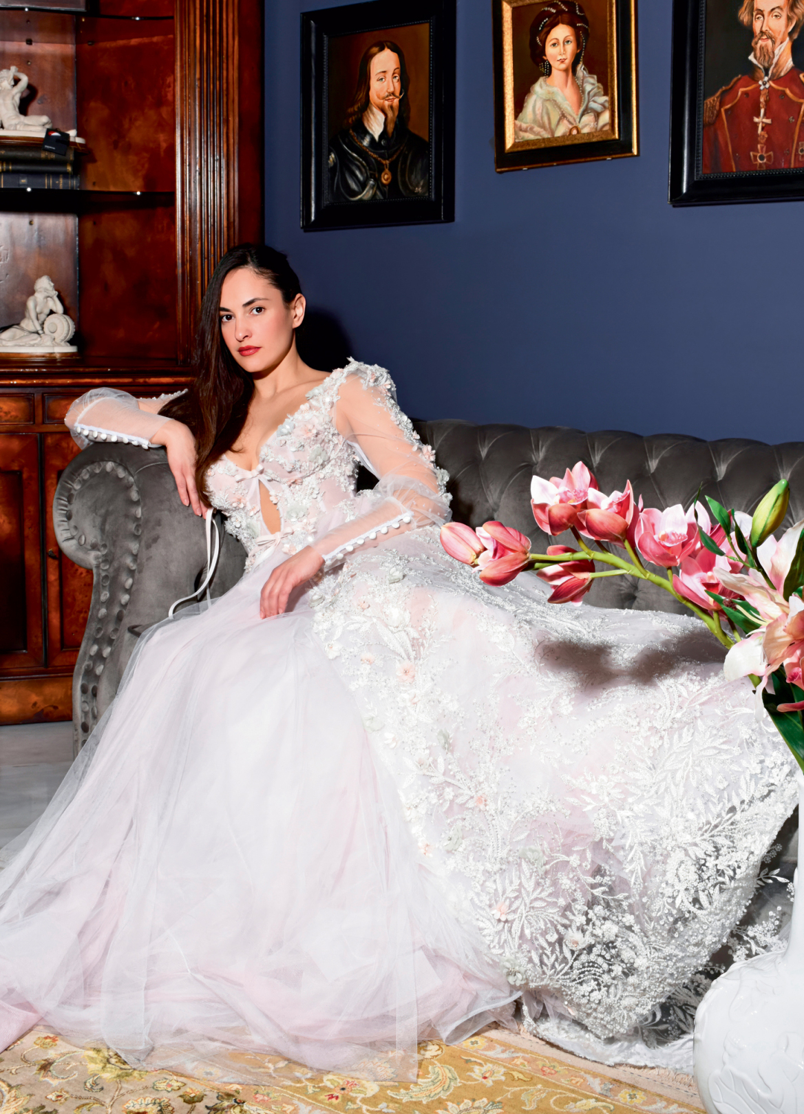 Η γυναίκα-γάτα στην οικογένεια Σικελιανού