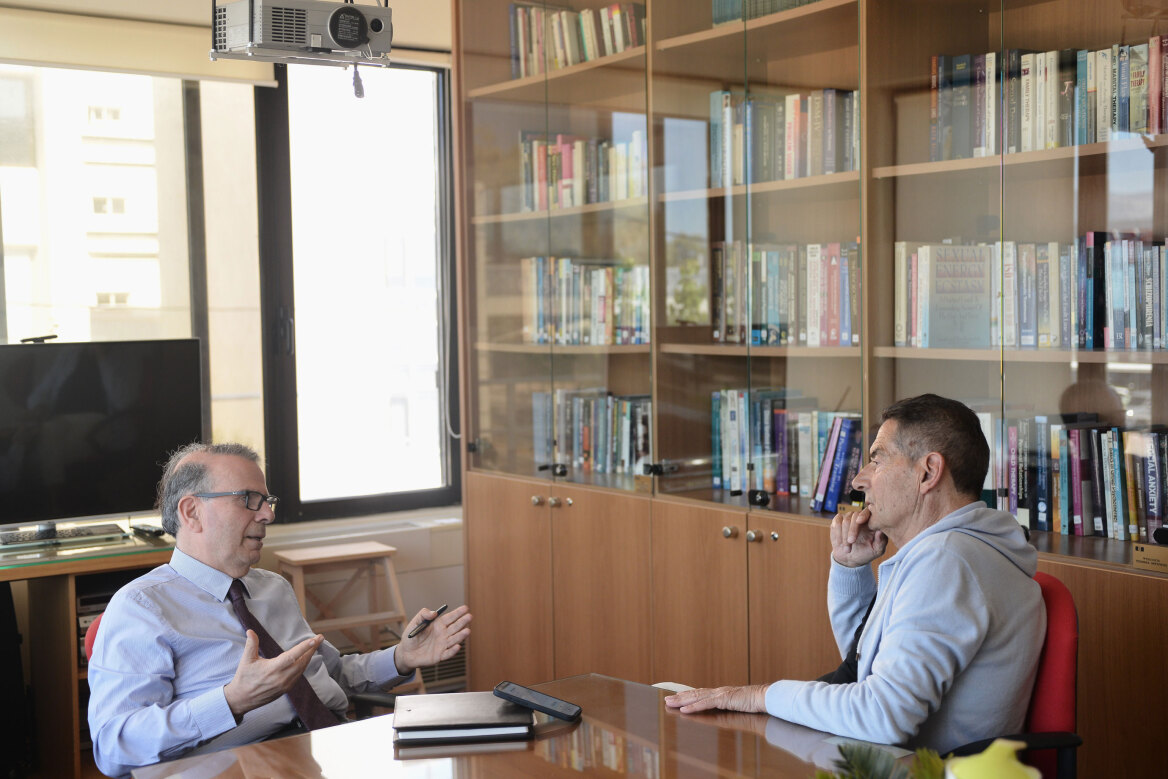 Θάνος Ασκητής στον Δανίκα: Με το πρώτο  χαστούκι από άντρα, σήκω και φύγε αμέσως