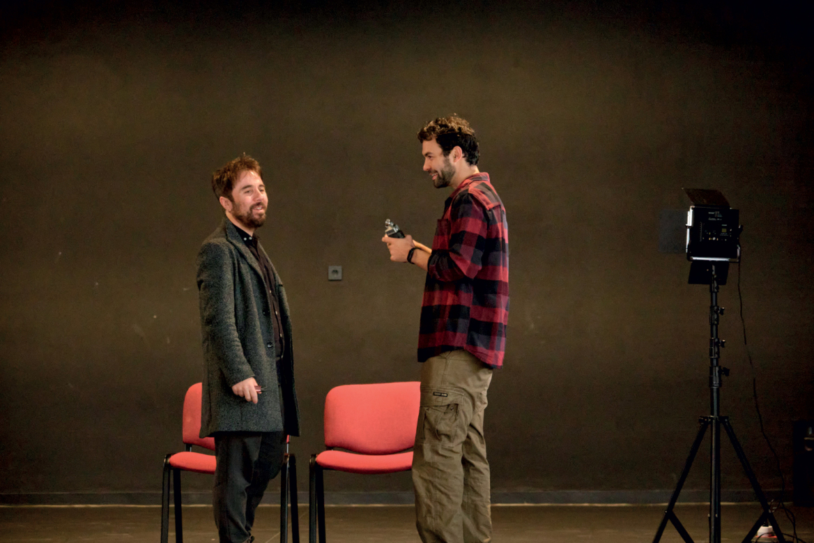 Κωνσταντίνος Μουσούλης: Ο γιος της Αγγελικής Νικολούλη συστήνεται μέσα από ένα νουάρ μυθιστόρημα επιστημονικής φαντασίας