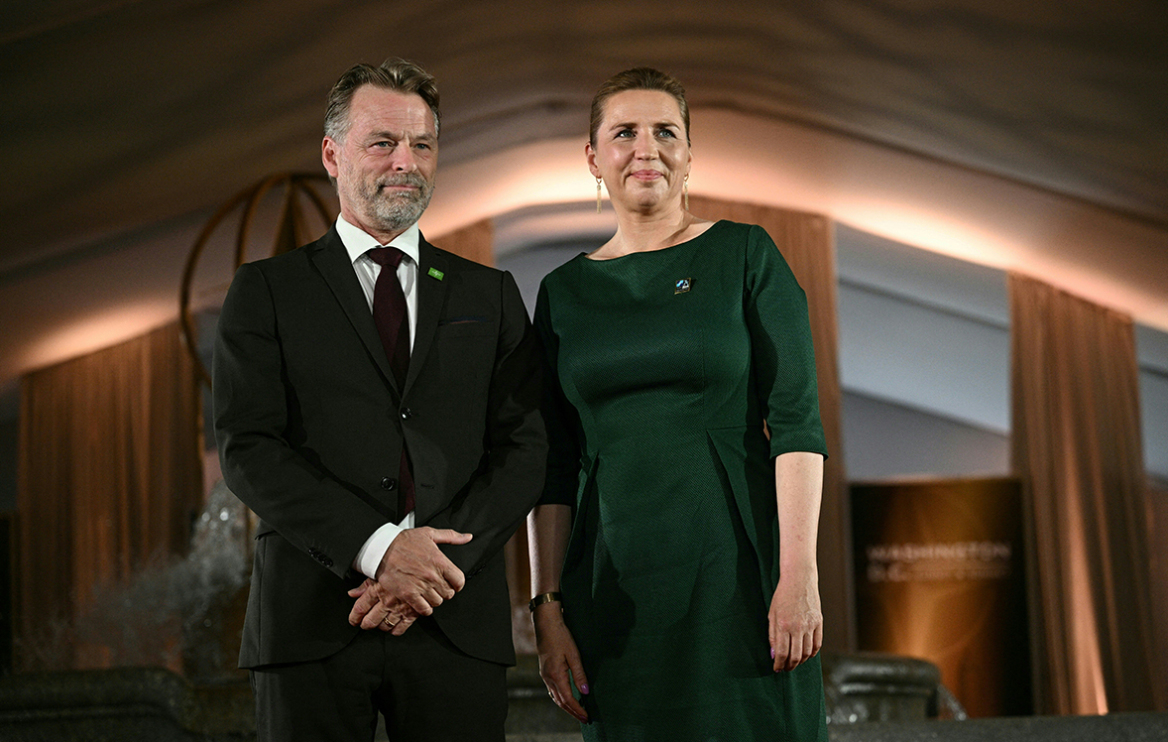 Σύνοδος ΝΑΤΟ: Οι Πρώτες Κυρίες και οι Πρώτοι Κύριοι που συνοδεύουν τους ηγέτες - Δείτε φωτογραφίες