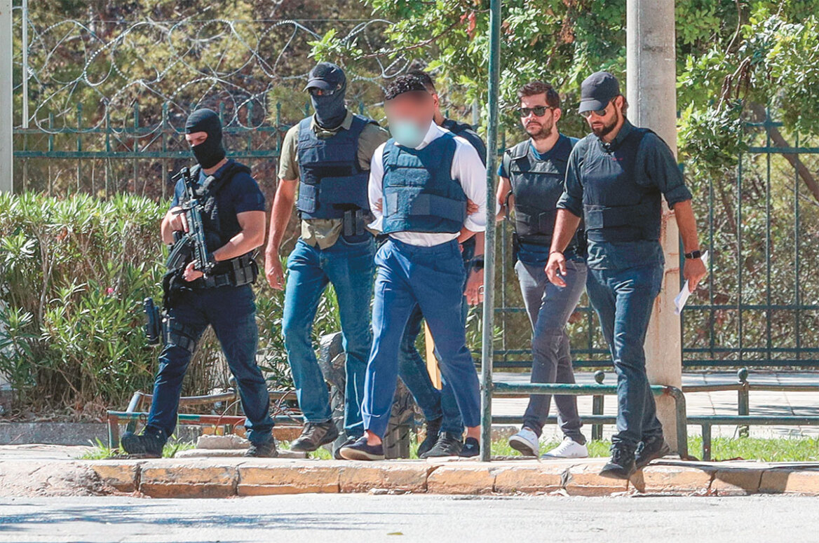 Ψυχικό: Έρευνες στη μαφία του real estate - Τα πρόσωπα που μπαίνουν στο κάδρο ως ύποπτοι για τη δολοφονία του τοπογράφου