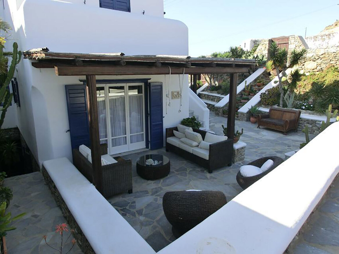 Salt Bae: Με τρία εκατ. ευρώ έφτιαξε το σπίτι των ονείρων του στη Μύκονο ο Νουσρέτ