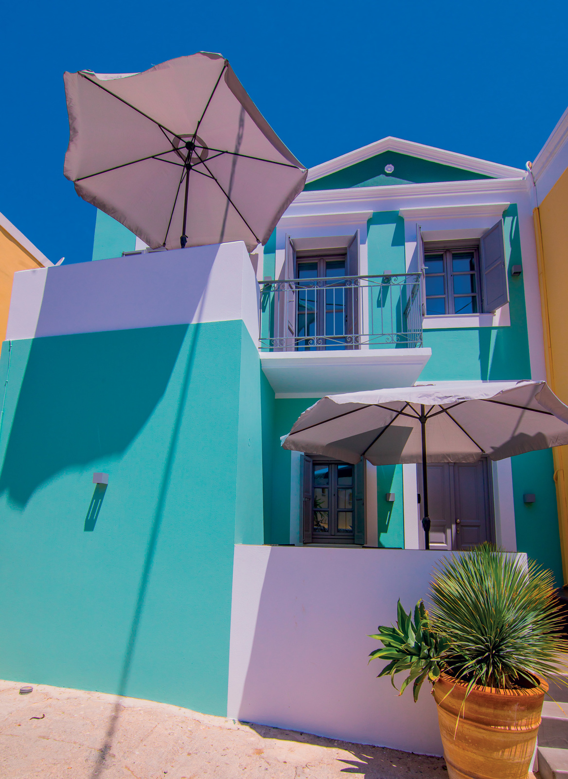 Δικαία Μαραβέλια, η οικοδέσποινα της Σύμης