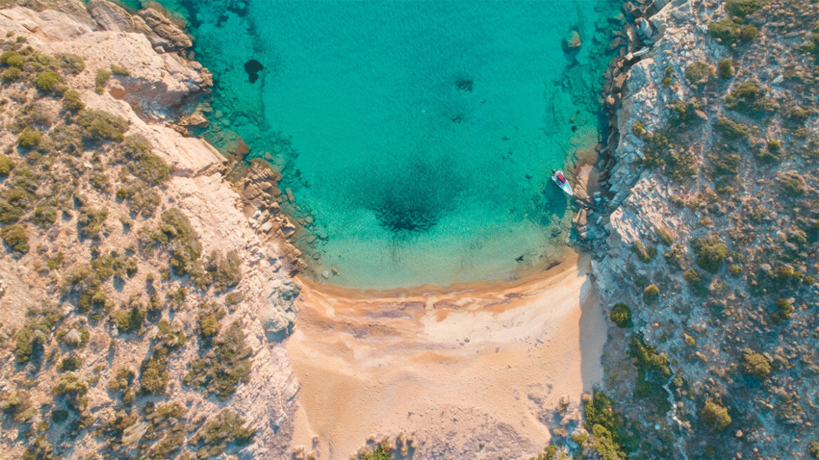 Τα καλύτερα οικόπεδα που πωλούνται τώρα - Από το Σούνιο και τη Μήλο μέχρι τη Σαντορίνη και το Πόρτο Χέλι
