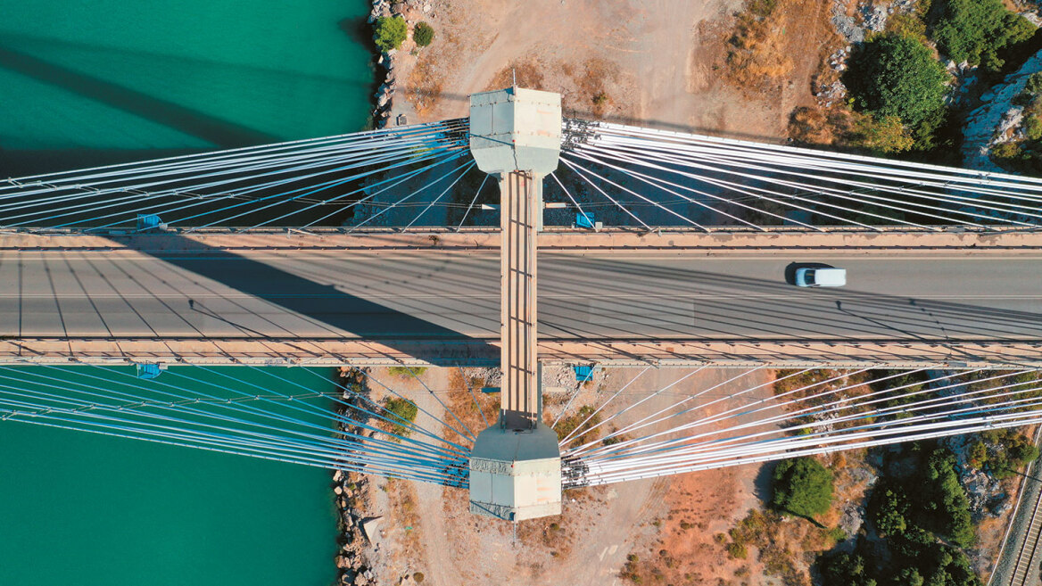 3.300 γέφυρες στην  Ελλάδα - Τοξωτές, καλωδιωτές, μηχανικά θαύματα, ευάλωτες και τραυματισμένες