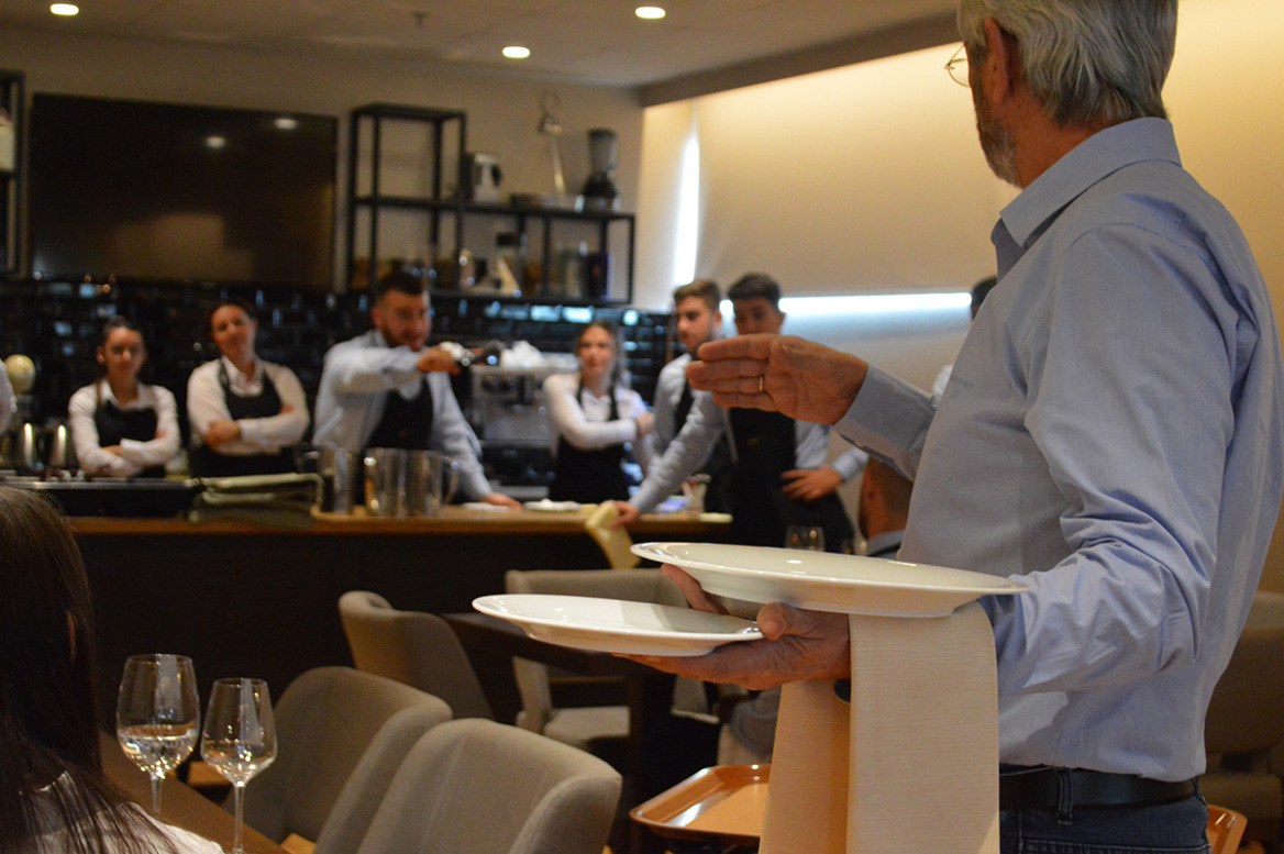 Οι λόγοι που οι σπουδές στο Hotel Management είναι επένδυση για το μέλλον