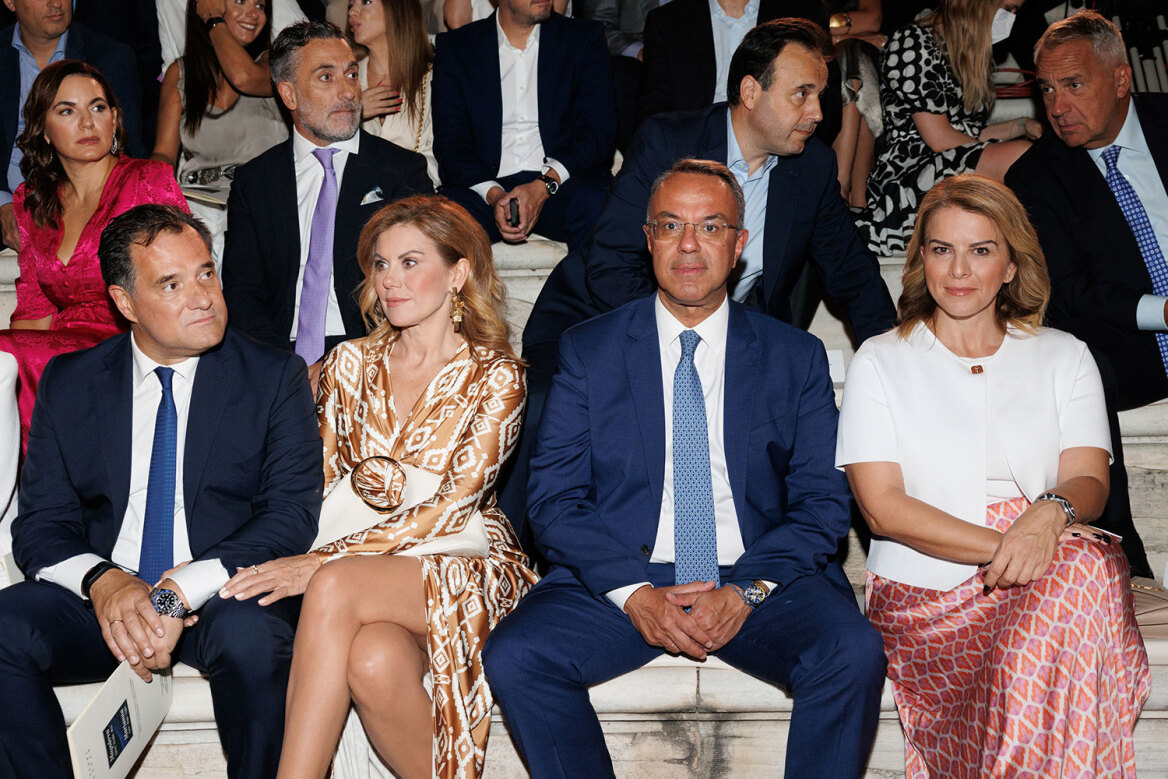 Ήταν όλοι εκεί για τη Μαριάννα Βαρδινογιάννη: Δείτε φωτογραφίες από τη συγκινητική εκδήλωση ένα χρόνο μετά τον θάνατό της