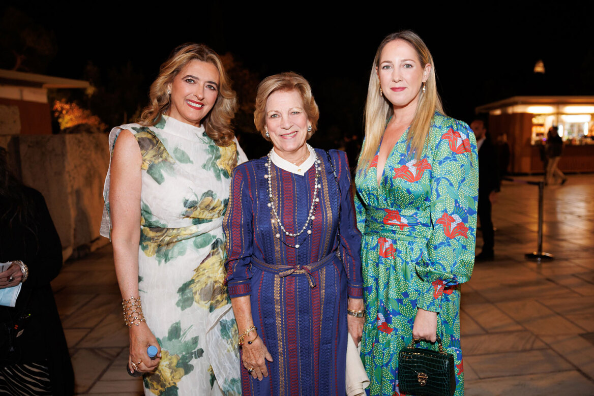 Ήταν όλοι εκεί για τη Μαριάννα Βαρδινογιάννη: Δείτε φωτογραφίες από τη συγκινητική εκδήλωση ένα χρόνο μετά τον θάνατό της