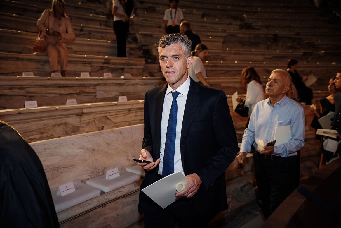 Ήταν όλοι εκεί για τη Μαριάννα Βαρδινογιάννη: Δείτε φωτογραφίες από τη συγκινητική εκδήλωση ένα χρόνο μετά τον θάνατό της