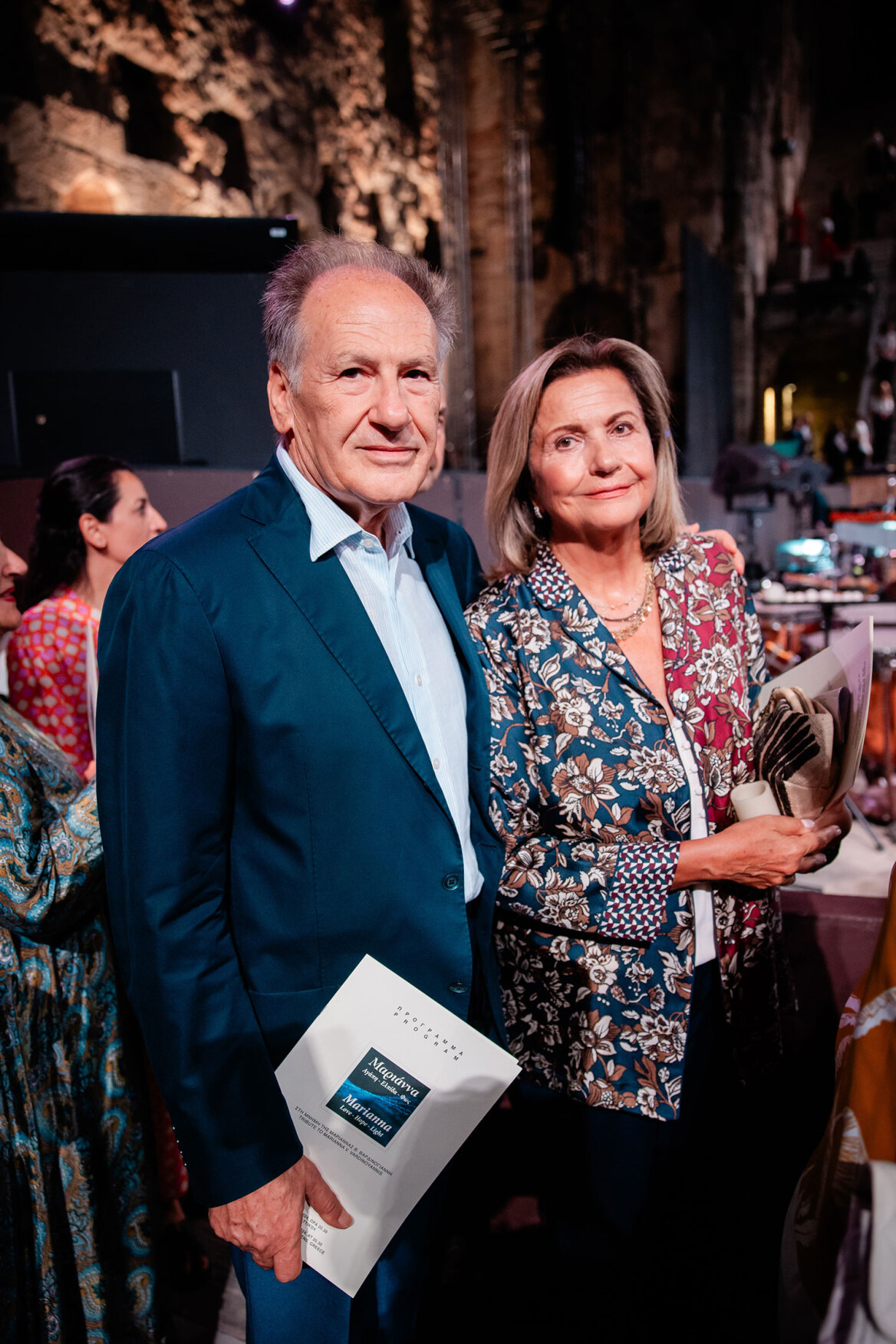 Ήταν όλοι εκεί για τη Μαριάννα Βαρδινογιάννη: Δείτε φωτογραφίες από τη συγκινητική εκδήλωση ένα χρόνο μετά τον θάνατό της