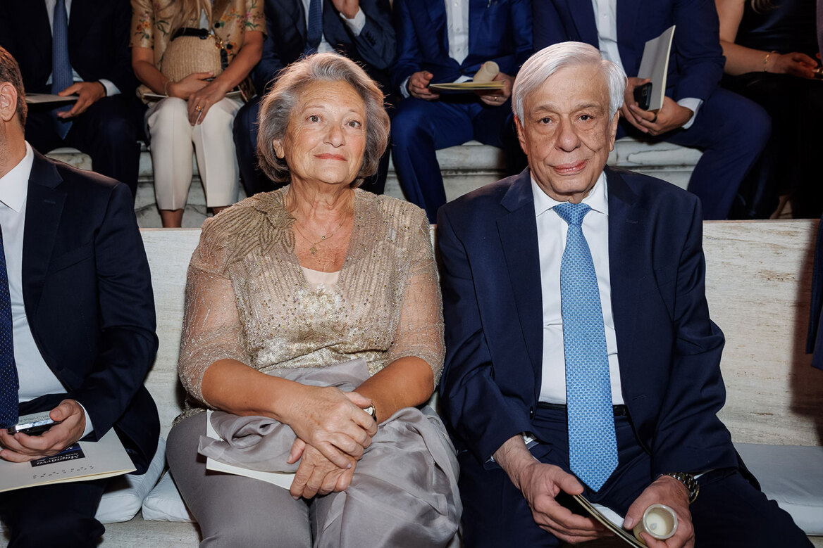 Ήταν όλοι εκεί για τη Μαριάννα Βαρδινογιάννη: Δείτε φωτογραφίες από τη συγκινητική εκδήλωση ένα χρόνο μετά τον θάνατό της