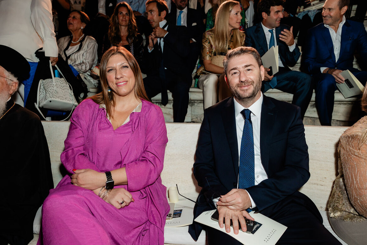 Ήταν όλοι εκεί για τη Μαριάννα Βαρδινογιάννη: Δείτε φωτογραφίες από τη συγκινητική εκδήλωση ένα χρόνο μετά τον θάνατό της