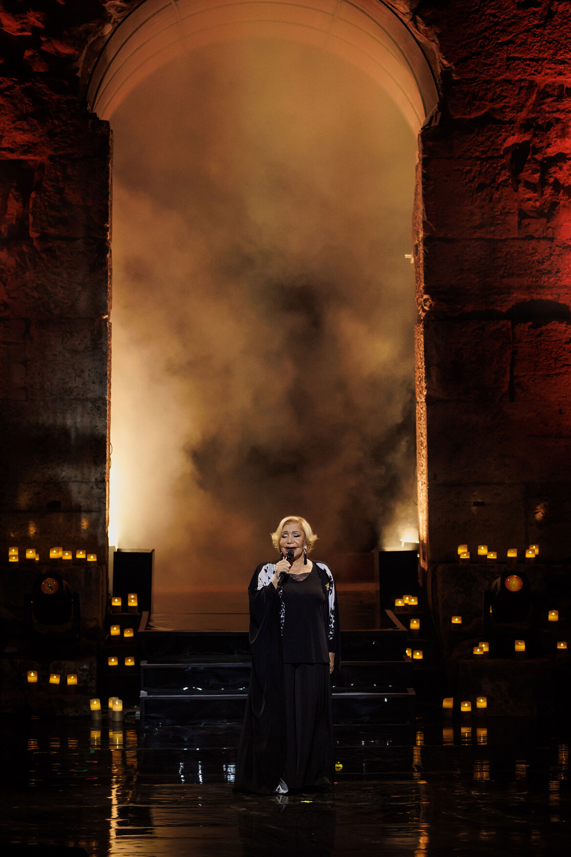 Ήταν όλοι εκεί για τη Μαριάννα Βαρδινογιάννη: Δείτε φωτογραφίες από τη συγκινητική εκδήλωση ένα χρόνο μετά τον θάνατό της