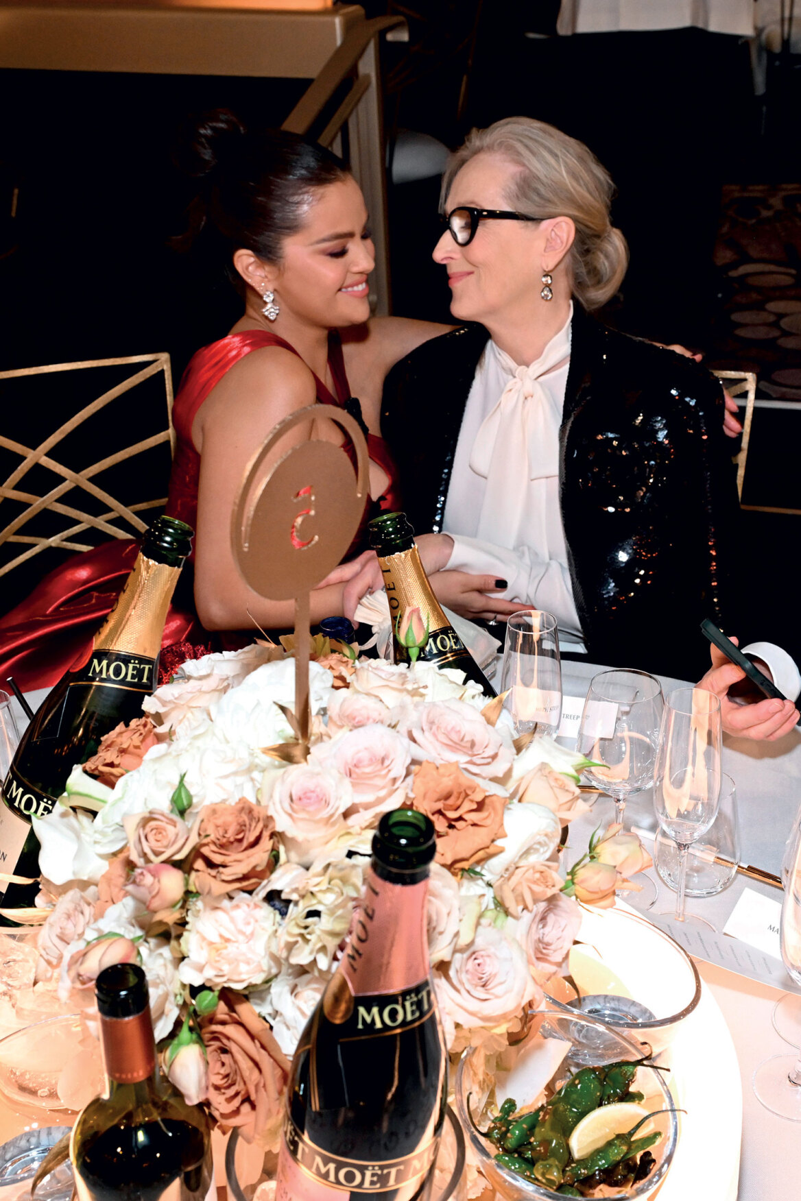 Selena Gomez: Εκτός από σταρ είναι και... δισεκατομμυριούχος