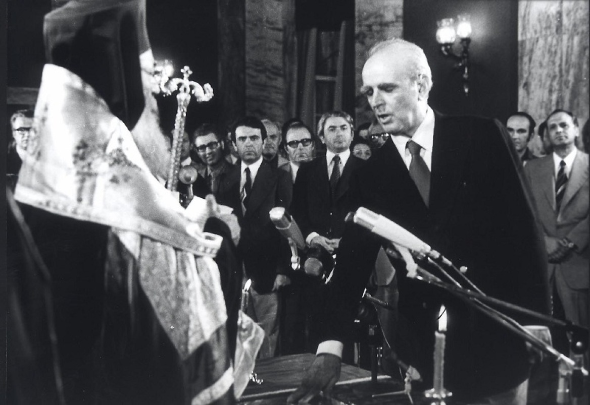 Κωνσταντίνος Καραμανλής: «Είμαι εγώ ο δεξιός; Kαι ποιοι είναι οι αριστεροί;» 