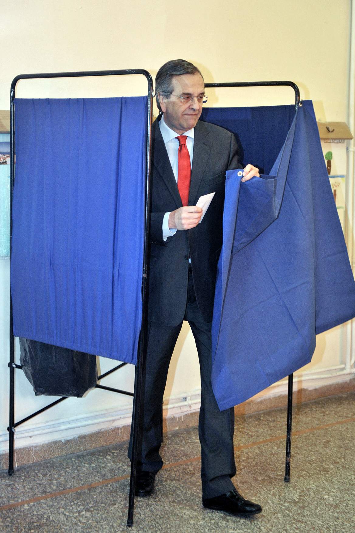 Κωνσταντίνος Καραμανλής: «Είμαι εγώ ο δεξιός; Kαι ποιοι είναι οι αριστεροί;» 