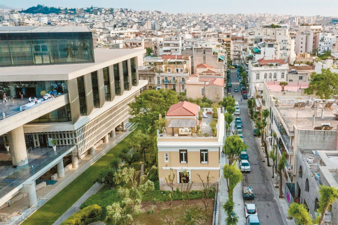 Νεοκλασικά και ιστορικά ακίνητα for sale - Από την Αθήνα και το Πήλιο, στην Κέρκυρα και τη Ρόδο