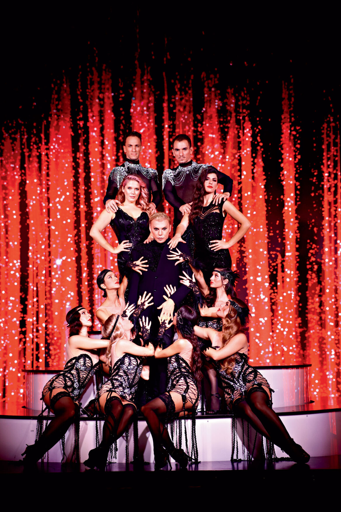 Τάκης Ζαχαράτος: Το χιούμορ είναι το καλύτερο αντίδοτο στο σκοτάδι