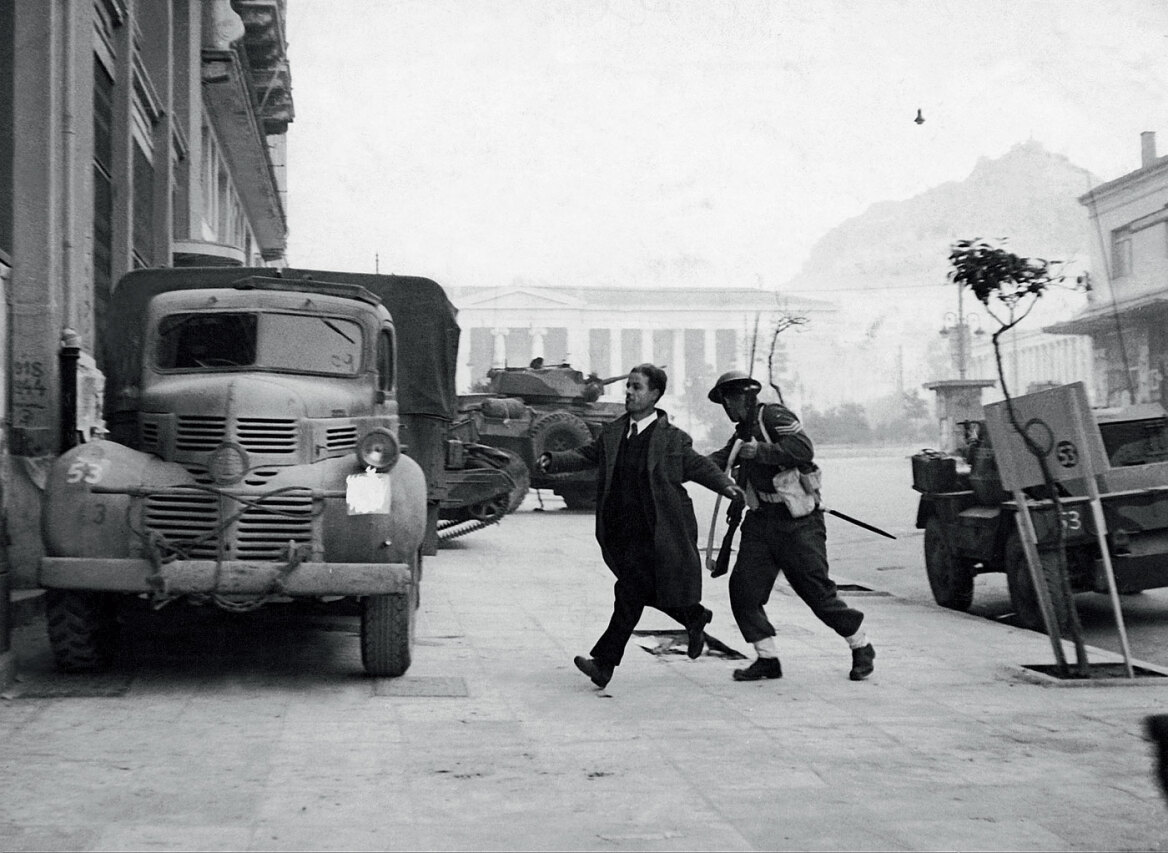 Δεκεμβριανά 1944: Ενα ματωμένο «γιατί» 80 χρόνων