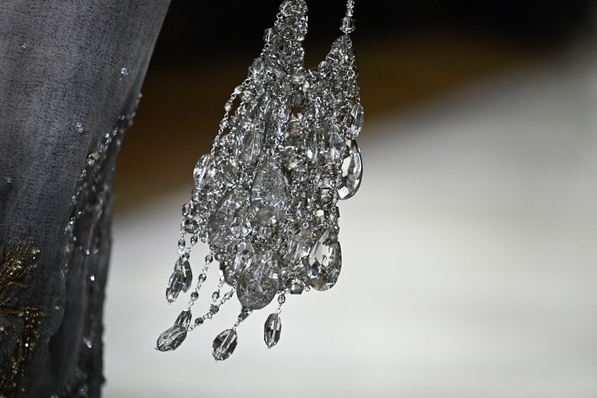 Paris Haute Couture Week: Το παλιό είναι το νέο καινούριο 