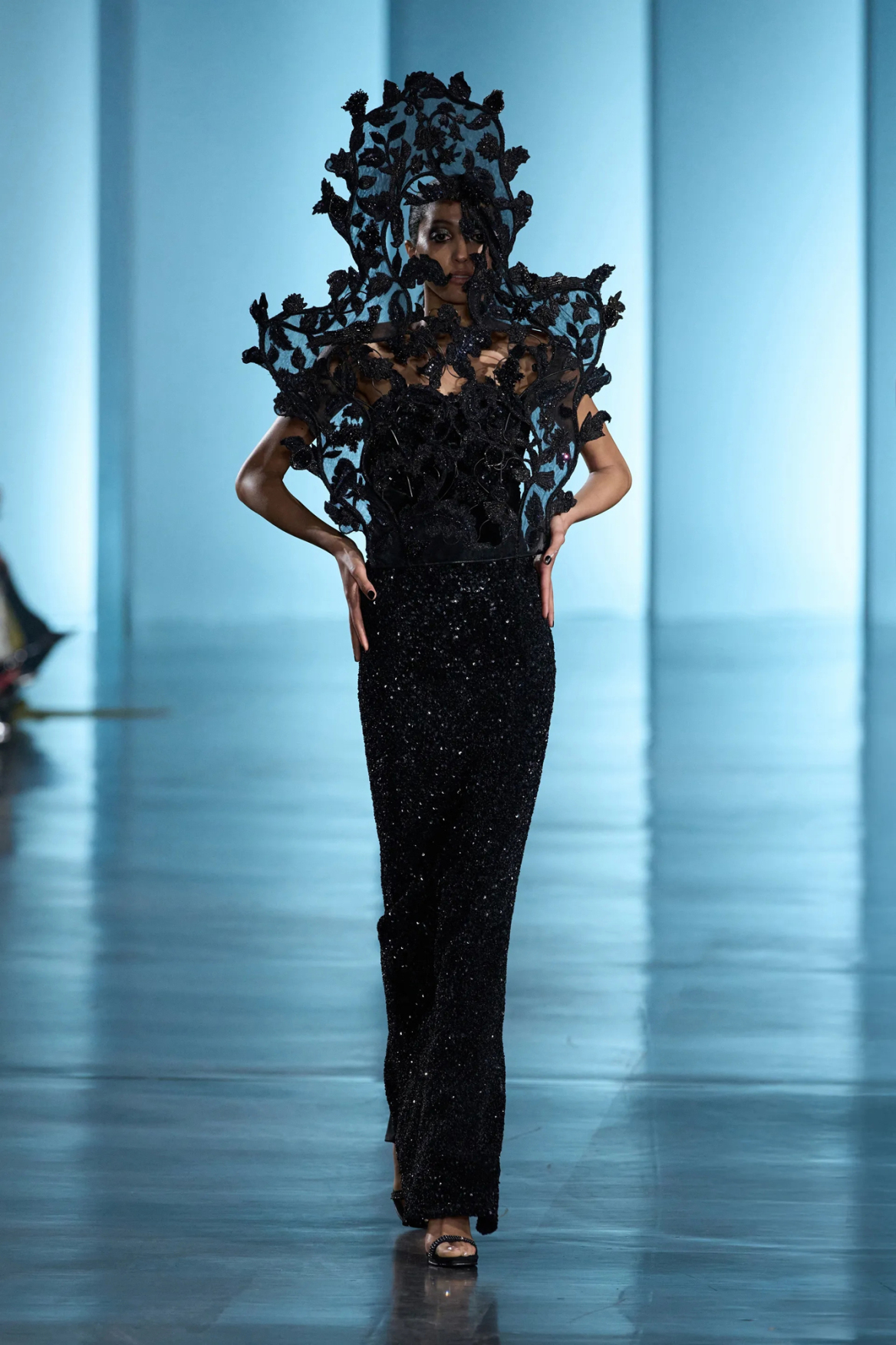 Paris Haute Couture Week: Το παλιό είναι το νέο καινούριο 