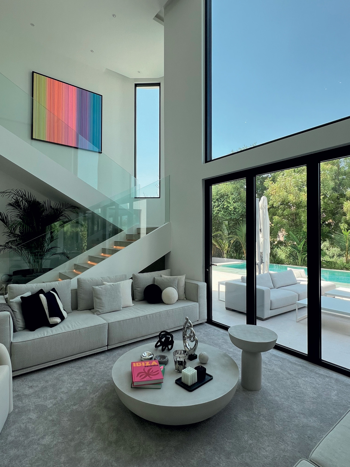 Stefania Nazzal: Στο κυνήγι του ουράνιου τόξου