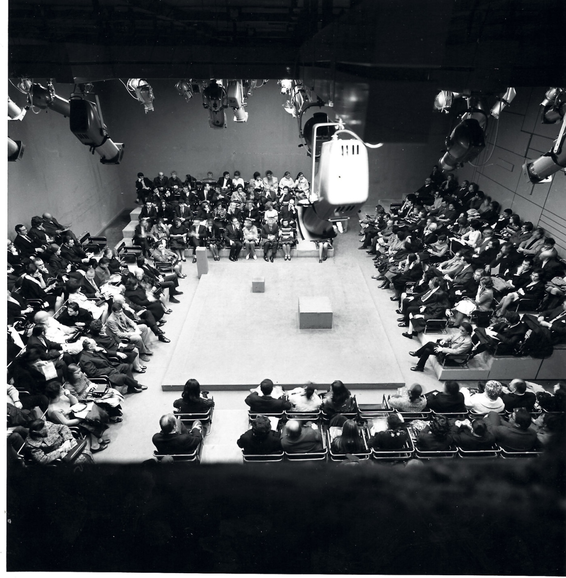 Μάνος Περράκης: Ο διακεκριμένος αρχιτέκτονας αφηγείται κομβικές στιγμές της ζωής του