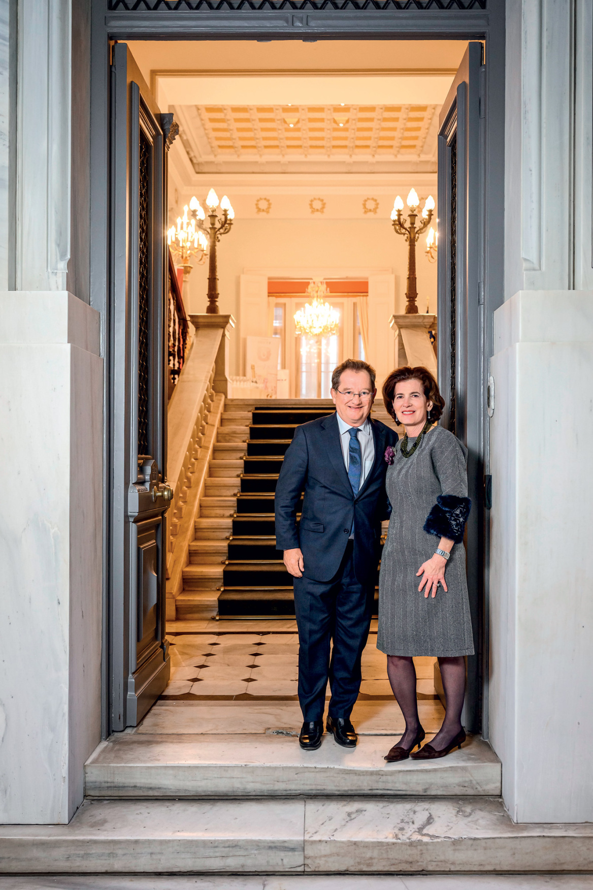 Laurence Auer: Δείπνο με την πρέσβειρα της Γαλλίας στην Ελλάδα