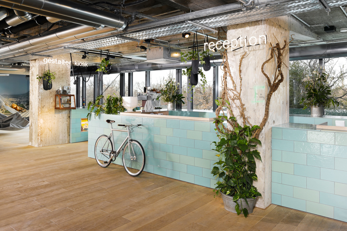 25 hours Bikini Berlin: Μια αστική ζούγκλα στο Βερολίνο