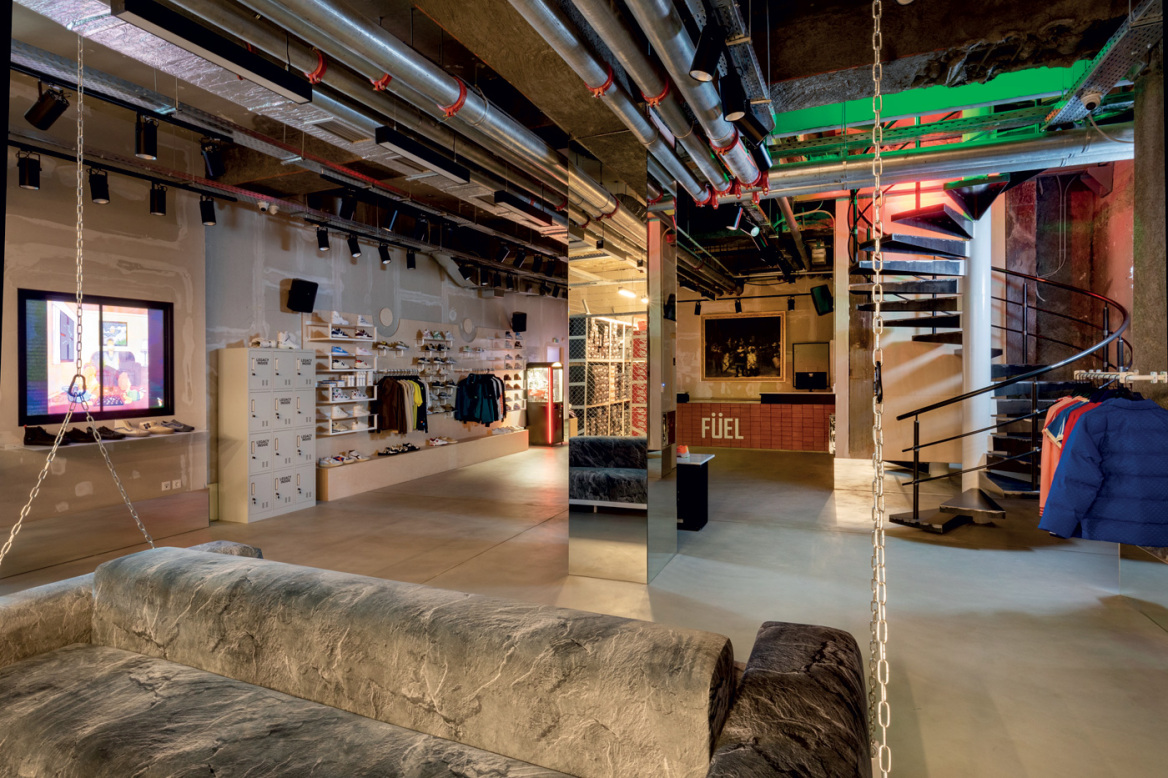 Μίλτος Κοντογιάννης: Χρωματιστή pop για την ελίτ του design