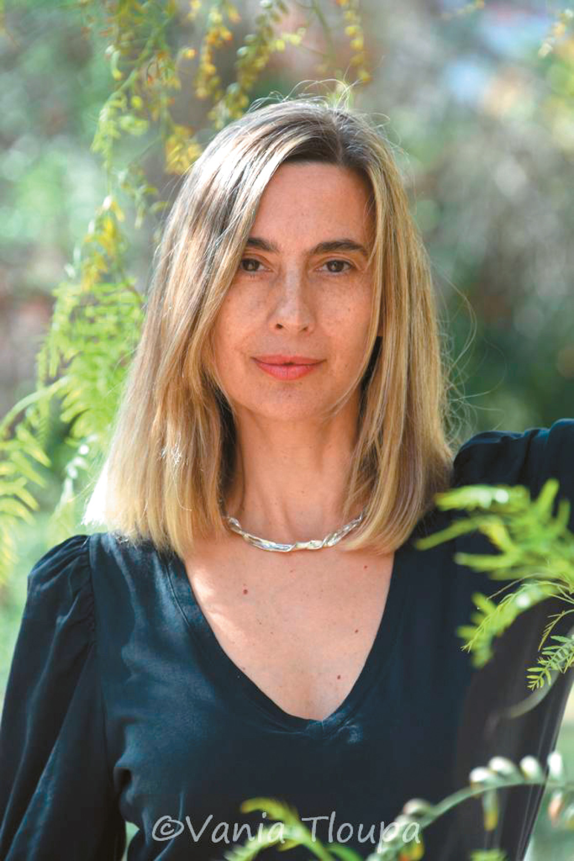 Με αφορμή την Ημέρα της Μητέρας, εννέα γυναίκες μιλούν για τον πιο σπουδαίο ρόλο της ζωής τους
