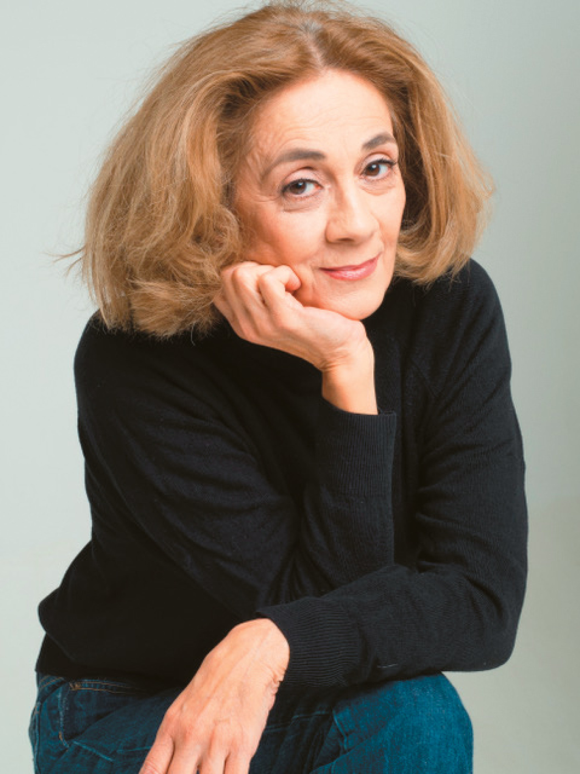 Με αφορμή την Ημέρα της Μητέρας, εννέα γυναίκες μιλούν για τον πιο σπουδαίο ρόλο της ζωής τους
