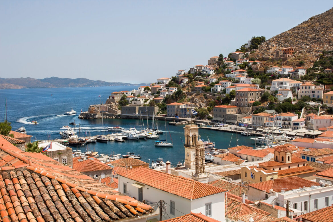 Ύδρα, Σπέτσες: Θα τα χαλάσουμε όλα στα νησιά που έγραψαν ιστορία;