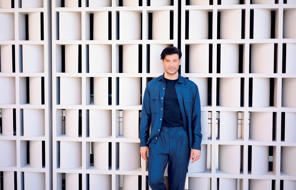 Ο Θάνος Λέκκας out of the box