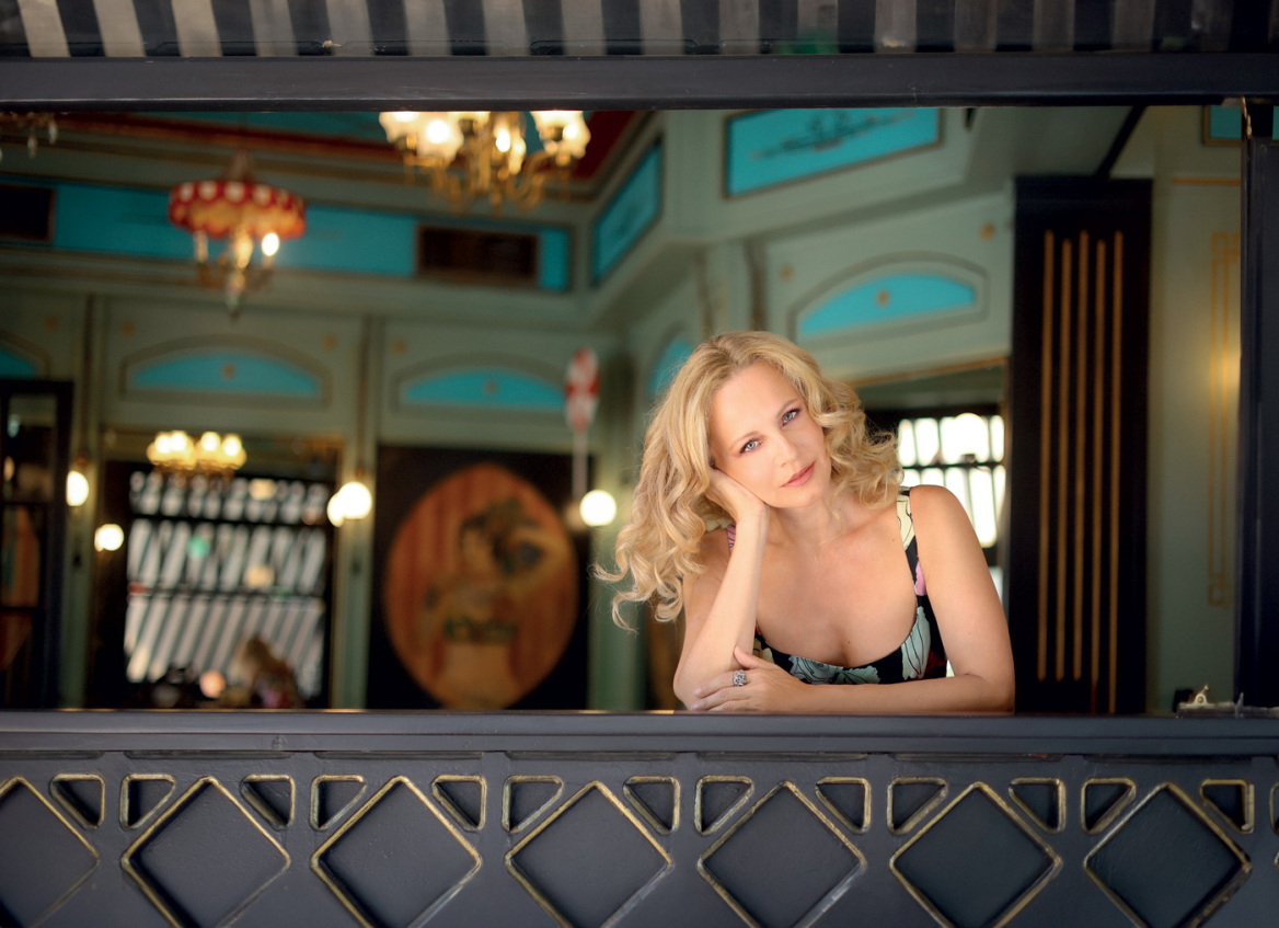 Αλίκη Γερμανού: Το κοριτσάκι που τραγουδούσε με τον πατέρα της «Στην μπανιέρα δυο-δυο», εξελίχθηκε σε μια δυναμική καλλιτέχνιδα